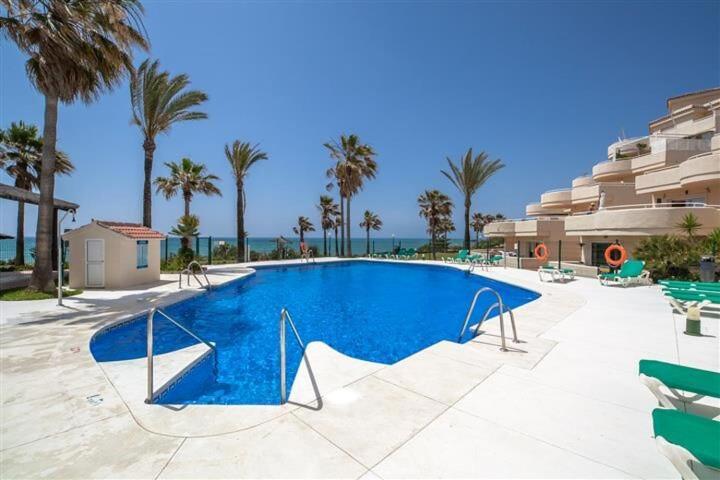 El Mirador De Bermuda Beach Apartment Estepona Bagian luar foto