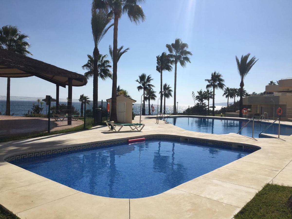 El Mirador De Bermuda Beach Apartment Estepona Bagian luar foto